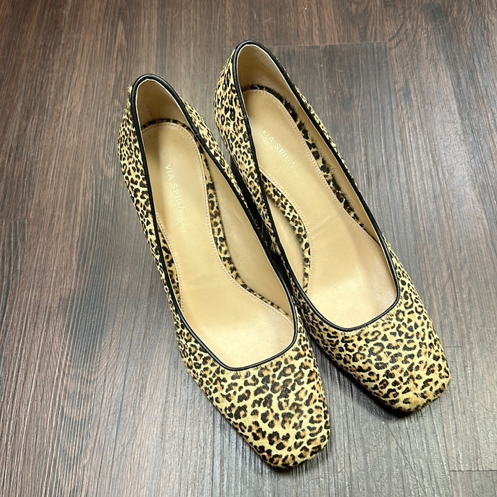 Via Spiga hair calf pump